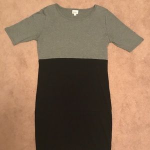 LuLaRoe Julia-Large